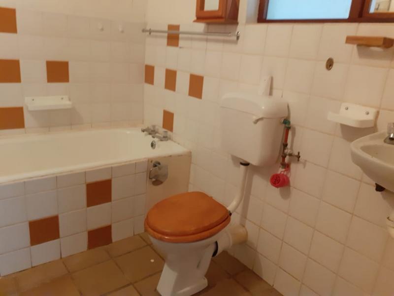 2 Bedroom Property for Sale in Albertinia Western Cape